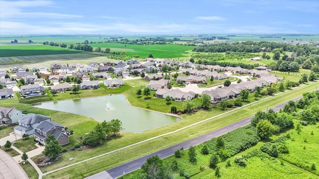 1704 Whisper Meadow Ln, Townhouse with 3 bedrooms, 3 bathrooms and 2 parking in Mahomet IL | Image 94