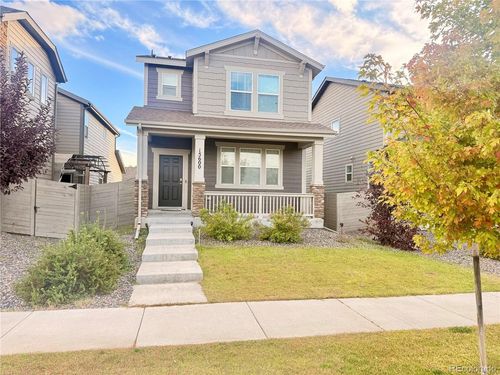 15600 Bolling Dr, Denver, CO, 80239-5530 | Card Image