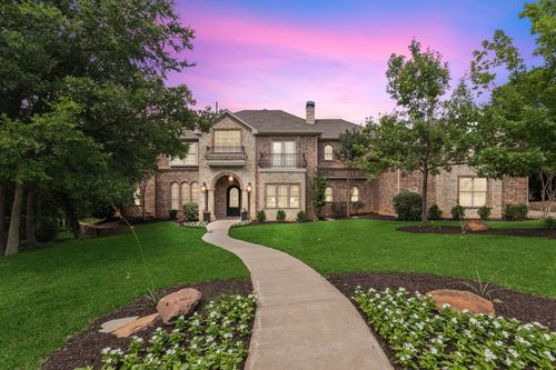 549 Round Hollow Ln, Southlake, TX, 76092-2219 | Card Image