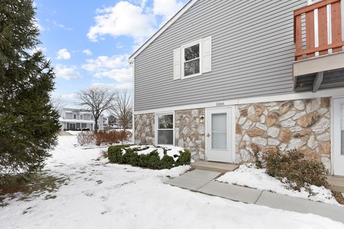 1066-1066 Glouchester Hbr, Schaumburg, IL, 60193-4247 | Card Image