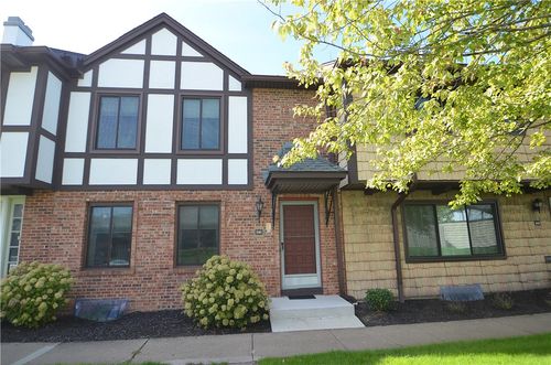 110 Camberley Place, Penfield, NY, 14526 | Card Image