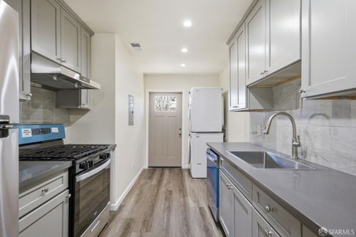 1942 Peggy Dr, Pleasant Hill, CA, 94523-3026 | Card Image