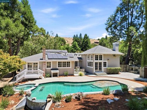 26929 Palomares Rd, Castro Valley, CA, 94552-9710 | Card Image