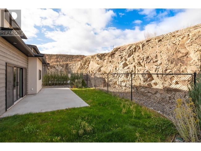 788 Acadia St, House other with 4 bedrooms, 3 bathrooms and 2 parking in Kelowna BC | Image 41