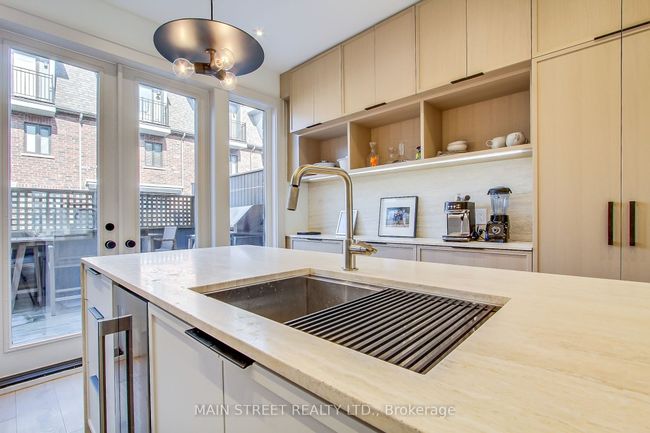 27 - 12 Powseland Cres, Condo with 3 bedrooms, 3 bathrooms and null parking in Vaughan ON | Image 8