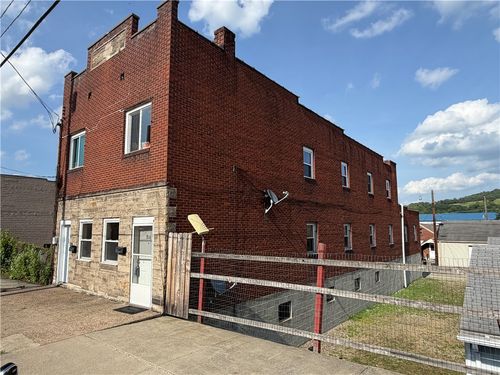 818-816-818 Mckean Ave, Donora, PA, 15033-1005 | Card Image