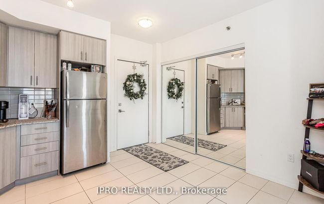 511 - 560 N Service Rd, Condo with 2 bedrooms, 2 bathrooms and 1 parking in Grimsby ON | Image 37