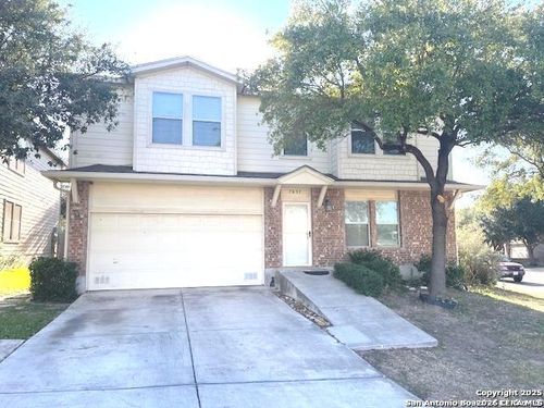 7431 Monets Gdn, San Antonio, TX, 78218 | Card Image