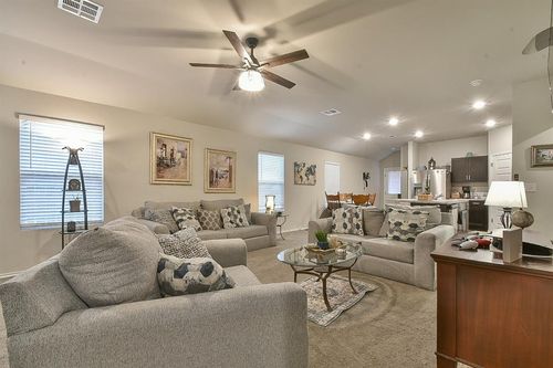 9504 Nw 118th St, Yukon, OK, 73099-9564 | Card Image