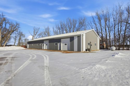 15652 200th St, Hutchinson, MN, 55350-5724 | Card Image