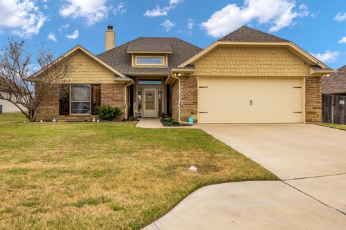 1836 Town Creek Cir, Weatherford, TX, 76086-1130 | Card Image