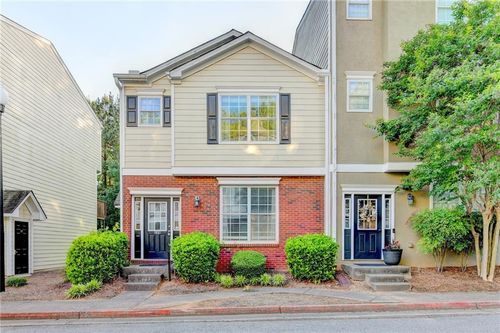229 Riverstone Commons Cir, Canton, GA, 30114-5239 | Card Image
