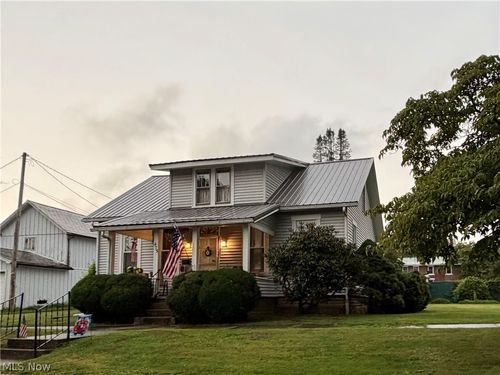 475 E Bell Ave, Mcconnelsville, OH, 43756-1343 | Card Image