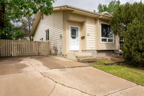23 Dakota Rd W, Lethbridge, AB, T1K5L4 | Card Image