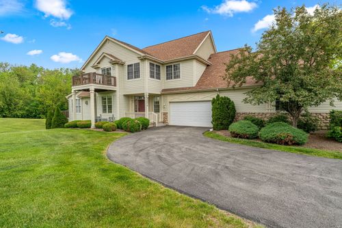8674 Saddlebred Ct, Frankfort, IL, 60423-8619 | Card Image