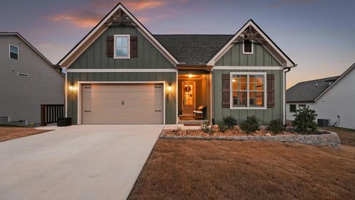 585 Nature Trl, Soddy Daisy, TN, 37379-7775 | Card Image