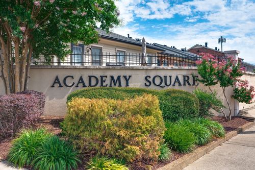 102 Academy Sq, Nashville, TN, 37210-2052 | Card Image