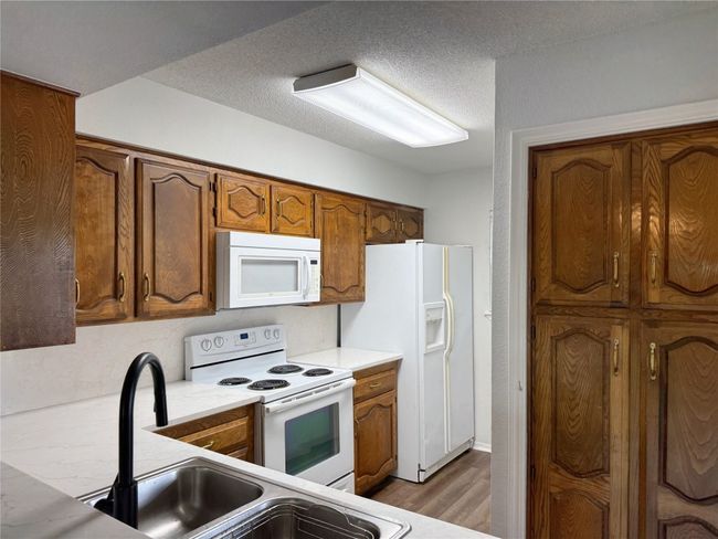 D204 - 3033 Hells Gate Loop, Condo with 2 bedrooms, 2 bathrooms and null parking in Strawn TX | Image 13