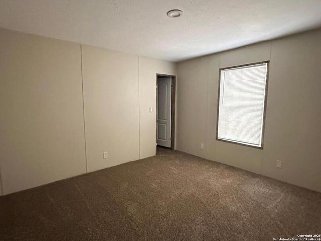 925 Pr 2630 Summit Orchard Ln, House other with 3 bedrooms, 2 bathrooms and null parking in Moore TX | Image 8