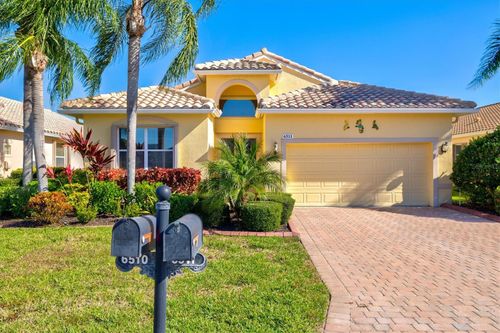 6511 43rd Ct E, Sarasota, FL, 34243-7914 | Card Image