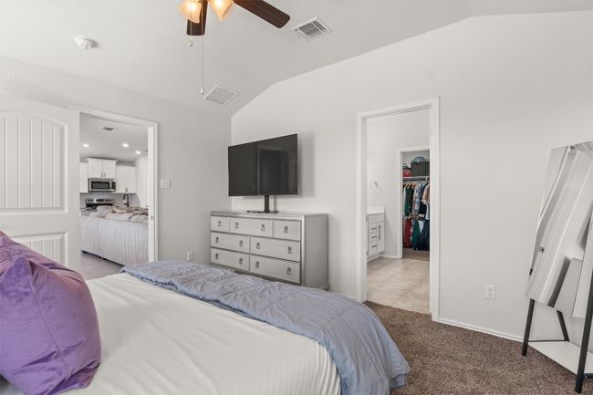 609 Ibis Falls Loop, House other with 3 bedrooms, 2 bathrooms and 4 parking in Jarrell TX | Image 15