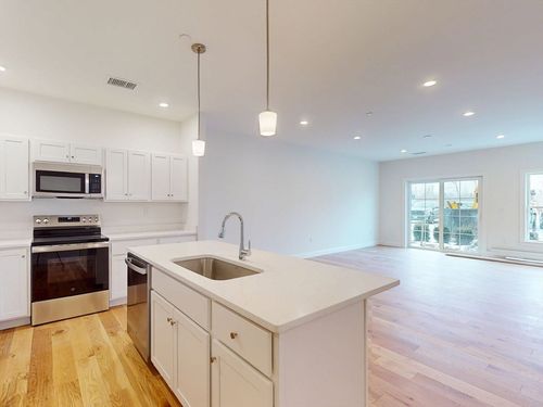 1103-266 Monponsett St, Halifax, MA, 02338-1404 | Card Image