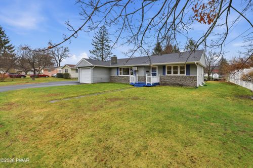 906 Avenue I, Matamoras, PA, 18336-1527 | Card Image