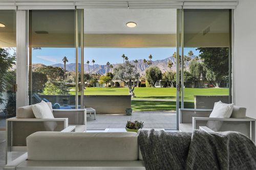 80 Lakeview Dr, Palm Springs, CA, 92264-5505 | Card Image
