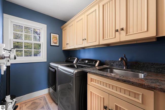 116 Hill St, House other with 3 bedrooms, 2 bathrooms and null parking in Leland MI | Image 60