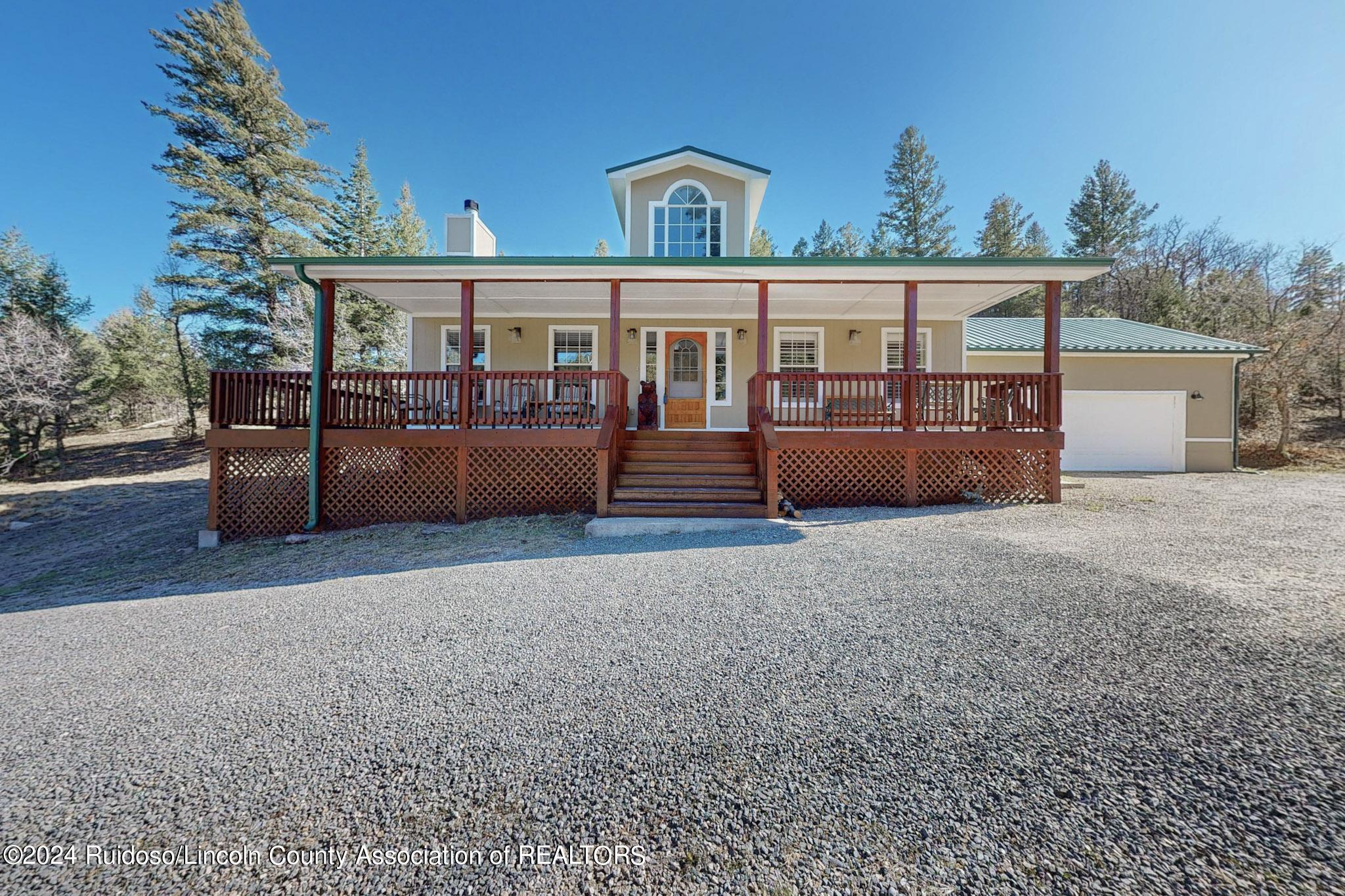 2 121 Stable Road, For Sale in Alto Zoocasa