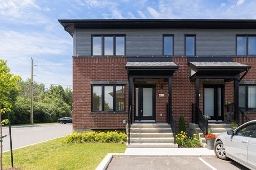 114-454 Rue Valois, Vaudreuil Dorion, QC, J7V2C8 | Card Image