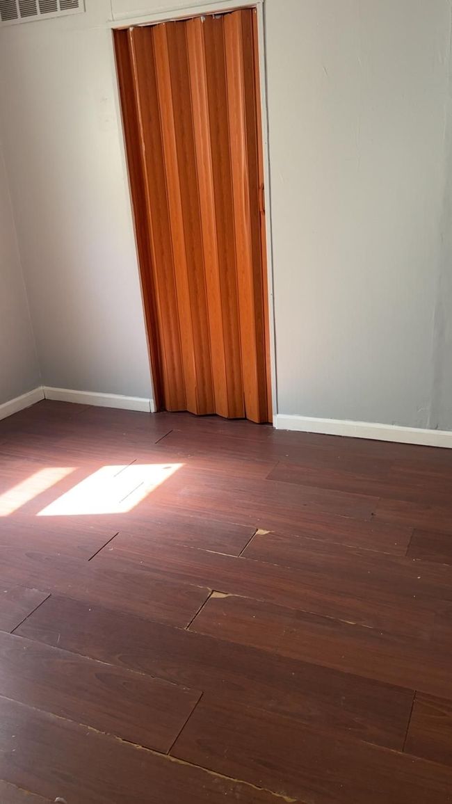 18771 Riverview St, House other with 2 bedrooms, 1 bathrooms and null parking in Riverview MI | Image 10