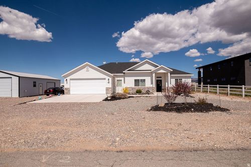 745 885 N, Beaver, UT, 84713 | Card Image