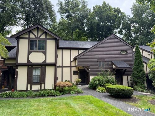 2-2 Derby Ct, Brookfield, CT, 06804-2710 | Card Image