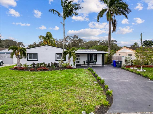 6610 Cody St, House other with 4 bedrooms, 2 bathrooms and null parking in Hollywood FL | Image 26