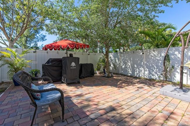 0 - 3424 W 92 Nd Pl, Townhouse with 3 bedrooms, 3 bathrooms and null parking in Hialeah FL | Image 20