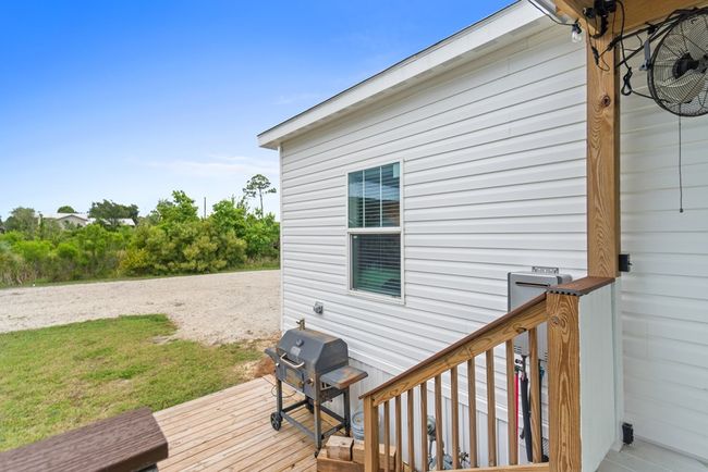 211 Cortez St, House other with 3 bedrooms, 2 bathrooms and 6 parking in Port St. Joe FL | Image 41