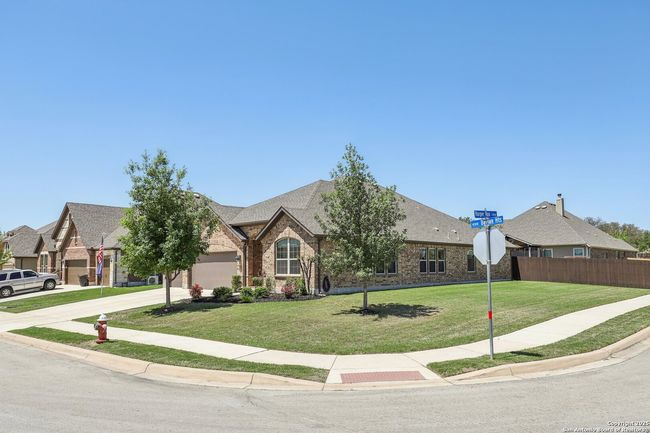 1047 Daylan Hts, House other with 4 bedrooms, 3 bathrooms and null parking in Schertz TX | Image 7