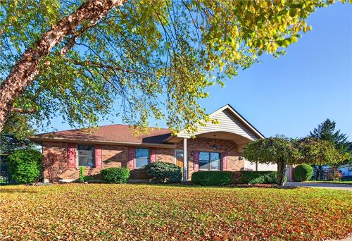 94 Snapdragon Drive, Eaton, OH, 45320 | Card Image