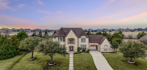 1049 Kingsbridge Ln, Rockwall, TX, 75032-7480 | Card Image