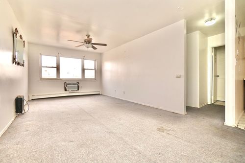 3-0-114 32nd St, Union City, NJ, 07087-5813 | Card Image