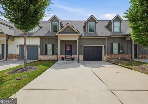 3874 Valley View Ct, Gainesville, GA, 30501-7452 | Card Image