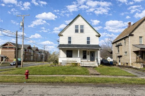 202 Prospect Street, Girard, OH, 44420 | Card Image