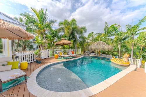 7146 Congdon Rd, FORT MYERS, FL, 33908-4215 | Card Image