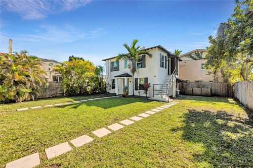 2612 Sw 19th Ter, Miami, FL, 33145-2522 | Card Image