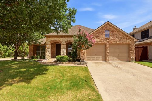 2601 Navasota Dr, Little Elm, TX, 75068-6916 | Card Image