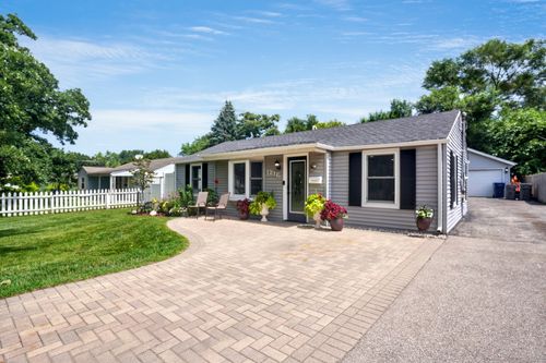 1216 Douglas Ave, Montgomery, IL, 60538-1302 | Card Image