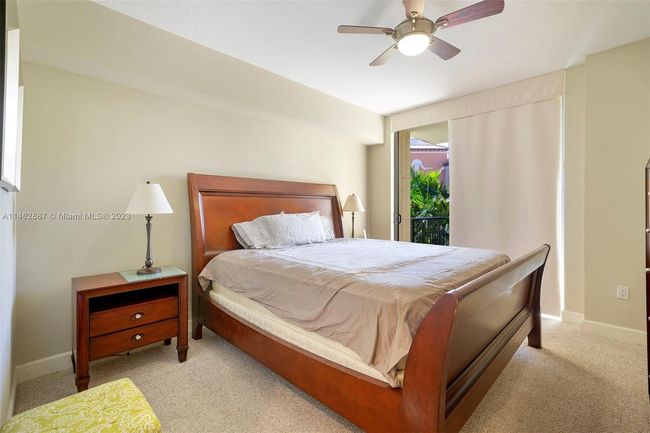 APT-717 - 55 Merrick Way, Condo with 2 bedrooms, 2 bathrooms and null parking in Coral Gables FL | Image 10