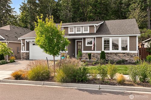 3111 Arrowroot Loop Se, Olympia, WA, 98513-4000 | Card Image