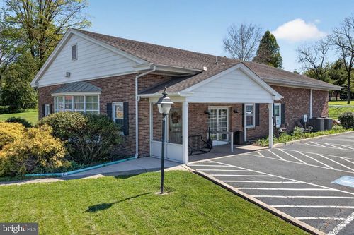 101 Walnut St, GREEN LANE, PA, 18054-2225 | Card Image